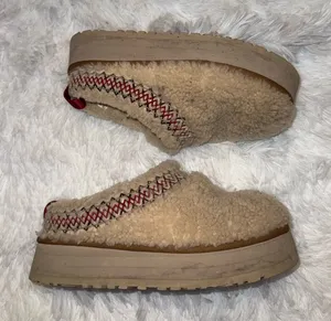 UGG Tazz Braid Platform Slippers Natural Women's Size 7 Fuzzy Fur Lined thumbnail 1