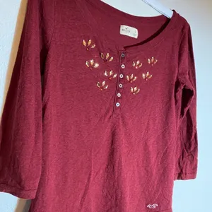 Hollister Embellished‎ Top thumbnail 5