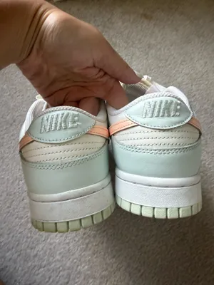 Women’s Nike Dunk Low barely green thumbnail 3