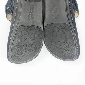 ALEGRIA Leather Black Embossed Buckle Accent Mule Slip On Slide Shoes EU 36 thumbnail 9