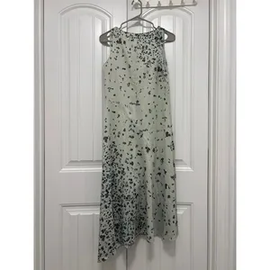 Vince Sleeveless Floral Silky Midi Dress $395 thumbnail 3