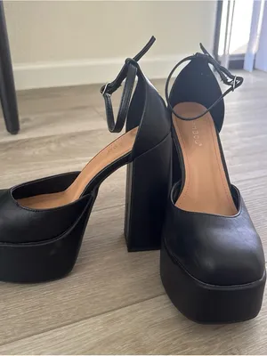 BAMBOO Black Platform Block Heel Ankle Strap Pumps thumbnail 2