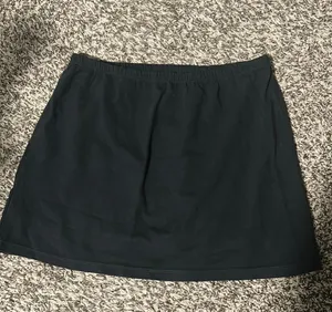 Brandy Melville Skirt Black thumbnail 1