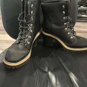 A New Day Black Faux Leather Women’s Boots size 6 thumbnail 8