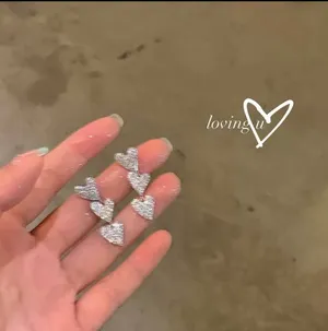 925 Silver Plated Heart Earrings thumbnail 2