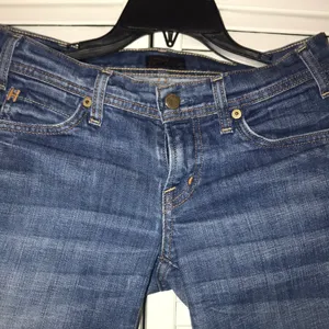 Size 26 Citizens of Humanity Avedon style 133 Jeans thumbnail 3