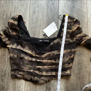 Zara CORSETRY TULLE CROP TOP Black Tan Long Sleeve Mesh Cropped Top Small NWT thumbnail 14