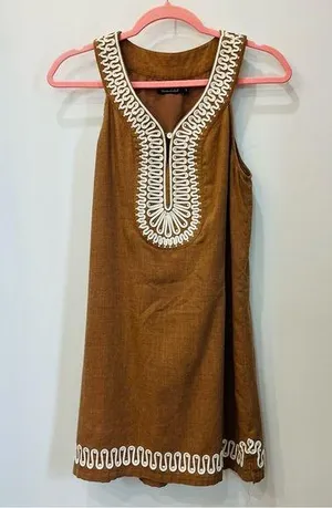Themelabel brown dress with White embroidery beach sleeveless size small thumbnail 1