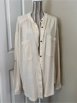 Aerie large oversized button up top layer comfy quiet luxury large preppy thumbnail 2