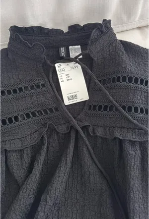 H&M Black Blouse Long Sleeve thumbnail 4