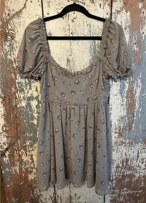 Altar'd State dress mini dress, sage pink floral size Medium thumbnail 1