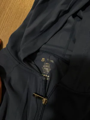 Workout zip-up thumbnail 2