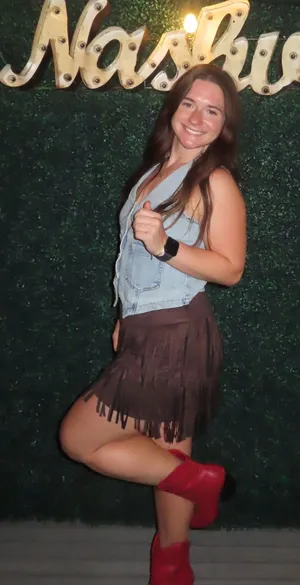 Matching brown fringe set thumbnail 1