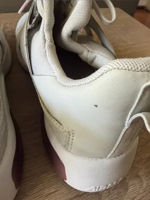 Nike Women’s Airmax Slip-On Sneakers in Ivory with Rose Accents 7.5 Preowned thumbnail 5