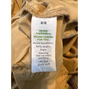 Aerie Avenue Baggy Cargo Pant. Khaki. Size Medium thumbnail 8