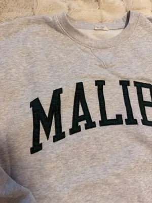 Brandy Melville Sweatshirt thumbnail 2