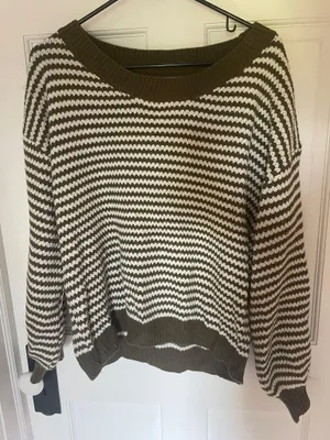 Sweater Green Size L thumbnail 1