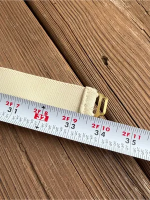 Vintage Day-Lor Celtic Knot Gold Cream Enamel Buckle Stretch Belt 1980s thumbnail 3