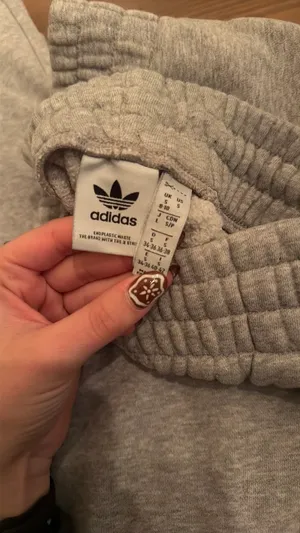 Grey Adidas Sweatpants Jogger thumbnail 2