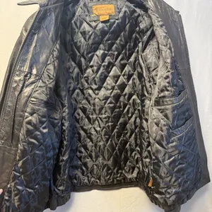 St. John's Bay Leather Bomber Jacket Mens Large Black Zip‎ Front Quilted Lined thumbnail 5