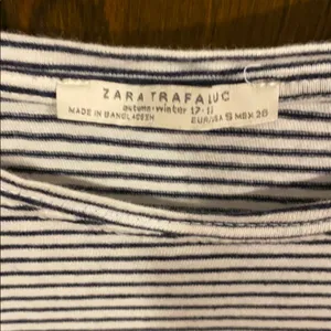 ZARA Stripped T-shirt Women’s Small thumbnail 2