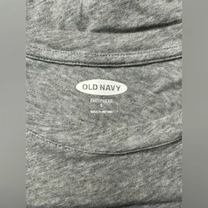Old Navy Everywear Women’s Gray T-Shirt Bicycle & Sunflower Design SZ LG thumbnail 9
