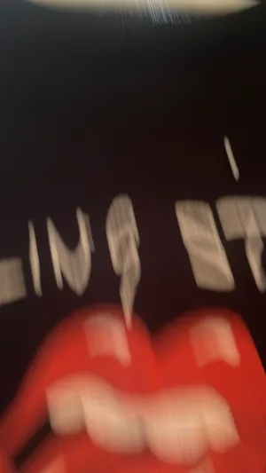 Rolling Stones Graphic Tee Band thumbnail 3