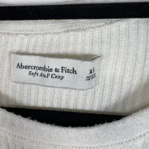 Abercrombie Fitch‎ Soft A&F Cozy Women's Ivory Long Sleeve Tunic Top Women Sz XS thumbnail 4