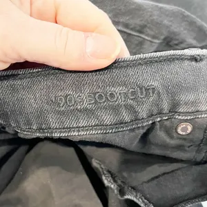 American Eagle High Waisted 90s Bootcut Jeans Black 8 thumbnail 6