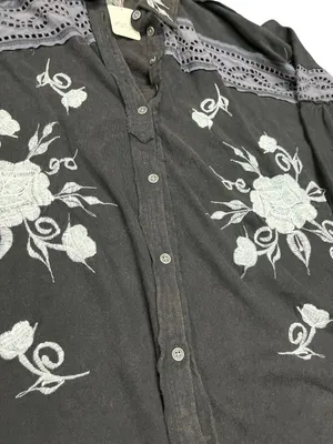 Free People womens Black Embroidered polyester Button-Up Blouse sz L SKU 10-742 thumbnail 3