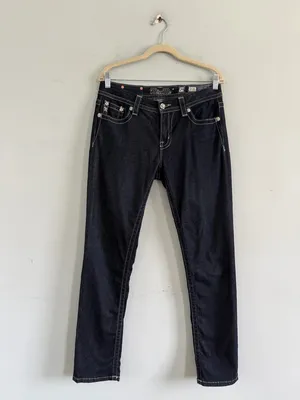 Miss Me Mid Rise Fleur De Lis Dark Wash Easy Skinny Denim Y2K Jeans‎ thumbnail 2