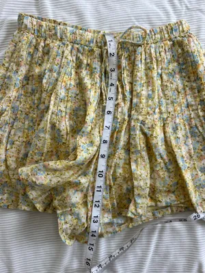 American Eagle Outfitters Yellow Floral Drawstring Flowy Shorts thumbnail 6