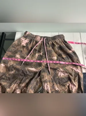 Davi and Dani Holding On Pink Camouflage Wide Leg Baggy Pants Toggle Drawstring thumbnail 6