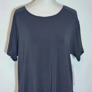 Mono B Black Short Sleeve T-Shirt Tunic NWT Size Small Black High Low Tee thumbnail 3
