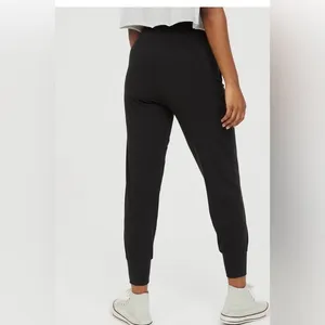 Aerie Offline By Black Joggers thumbnail 4