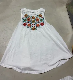 THML White Floral Embroidered Tank top XS thumbnail 1