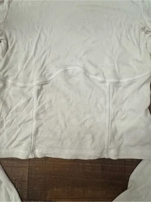 ARITZIA SUNDAY BEST Dove Long Sleeve Corset Tee thumbnail 4