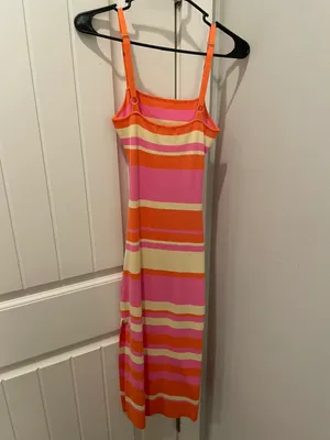 Dress thumbnail 4