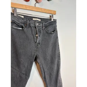 Levi's washed black Wedgie jeans thumbnail 3