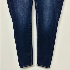 NWOT American Eagle Super Stretch Hi-Rise Jegging size 8 with acid washed areas thumbnail 6