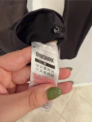 Seamless Black Gymshark booty contour Leggings thumbnail 3