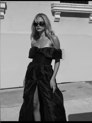 AJE Cordelia Corseted Maxi Dress AU8/US4 thumbnail 3