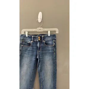 American Eagle Vintage Y2k Artist‎ Crop Capri Jeans Womens 2 Mid Rise Denim thumbnail 3