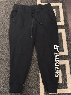 PINK Victoria’s Secret Sweatpants thumbnail 1