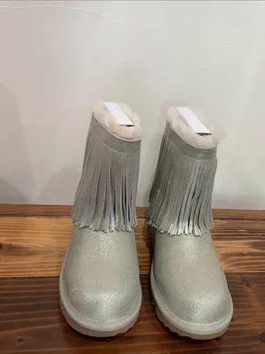 UGG Classic Short Il Fringe Boots 1019719K Shimmery Metallic Gold Size 5 NEW! thumbnail 4