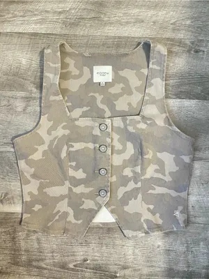 HIDDEN REBEL TAN CAMO BUTTON UP TANK Size M thumbnail 2