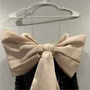 HOUSE OF CB Holly Sequins Strapless Bow Dress XS thumbnail 7