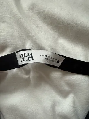 ZARA Top Crop Black Cowl Satin Neck thumbnail 3