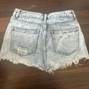 Bullhead Light Blue Distressed Jean Shorts thumbnail 2