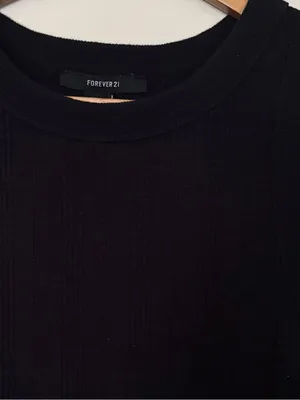 💥 Forever 21 Black Ribbed Knit Cropped Tank thumbnail 2